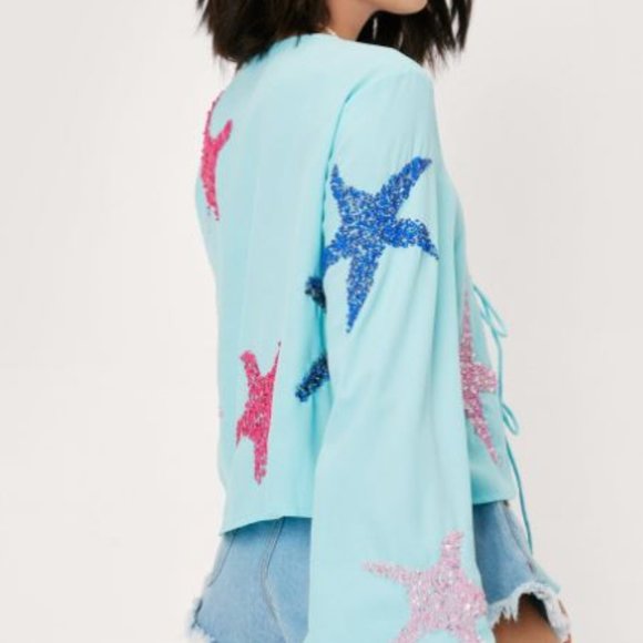 NWT Nasty Gal Blue Icon Starfish Sequins Tie Front Top Size US 4 - Picture 2 of 10